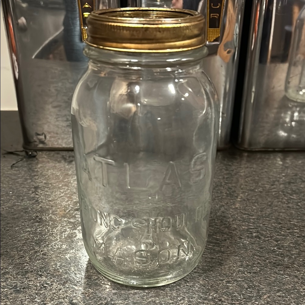 Vintage ATLAS Strong Shoulder Glass Mason Jar